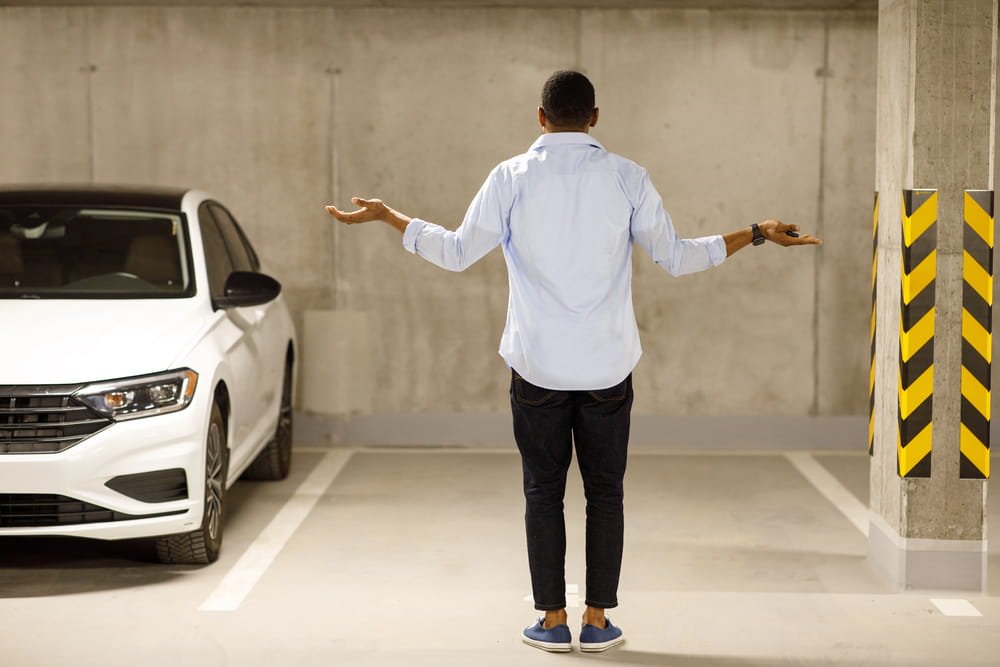Who Should Sell You Your Next Car? The Battle Between Automakers and Dealerships